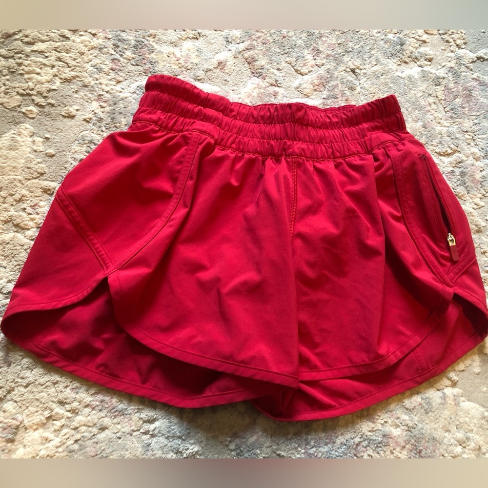 Lululemon Tracker Short 4”